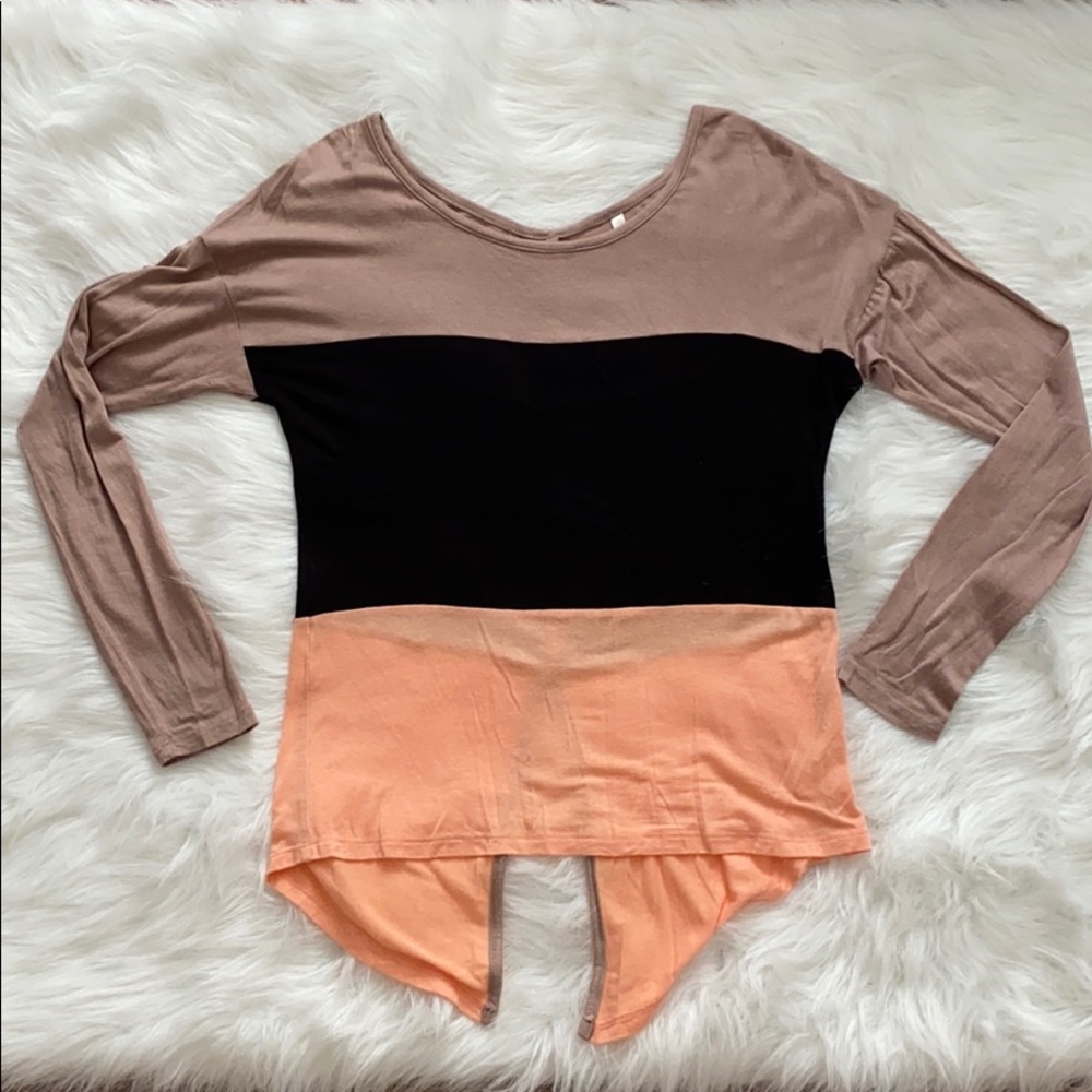 Colorblock Long Sleeve Shirt + Jewel Button Back